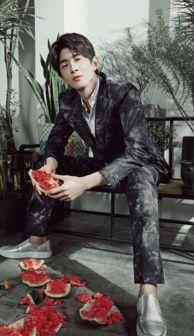 疯狂的吃瓜演员