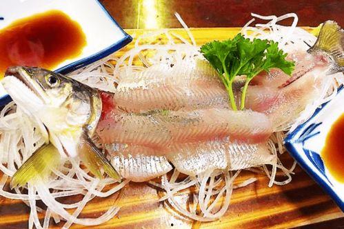 火炉鱼带你吃瓜,解锁美食新体验